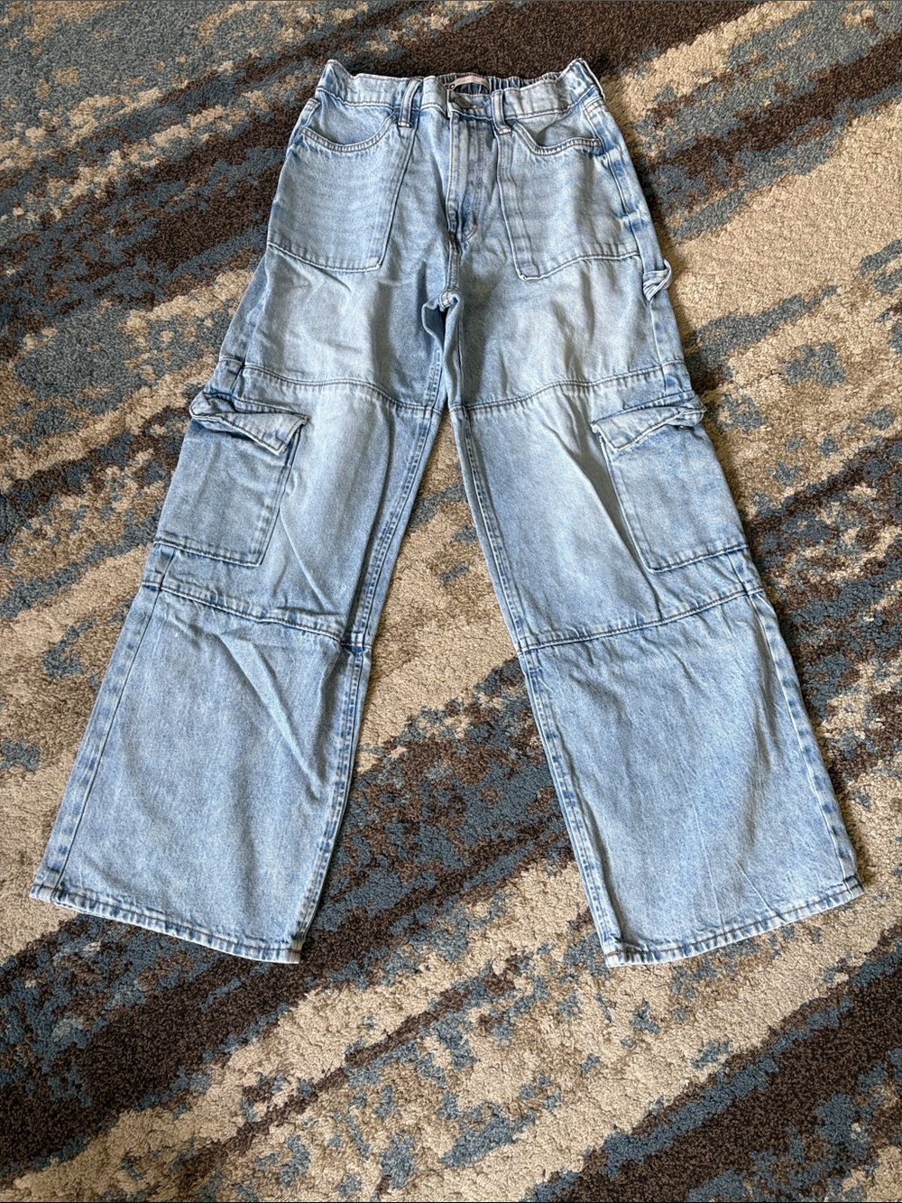 SO Light Wash Wide Leg Cargo Jeans